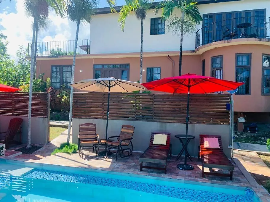 Idyllic Ocean View Apt @ The Coconut Palm Villa Ocho Rios